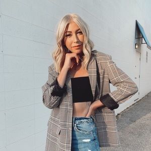 Meet your Posher, Lauren